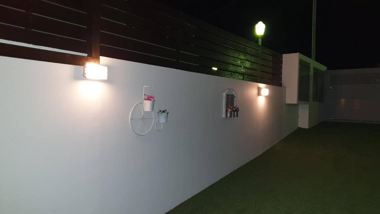 Blue - Comfy Center Rodos Apartment Asgourou Екстериор снимка